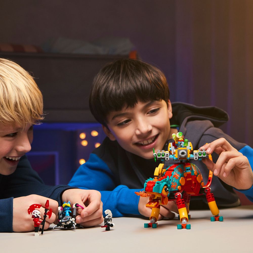 Mateo's Fire Chameleon LEGO 71492