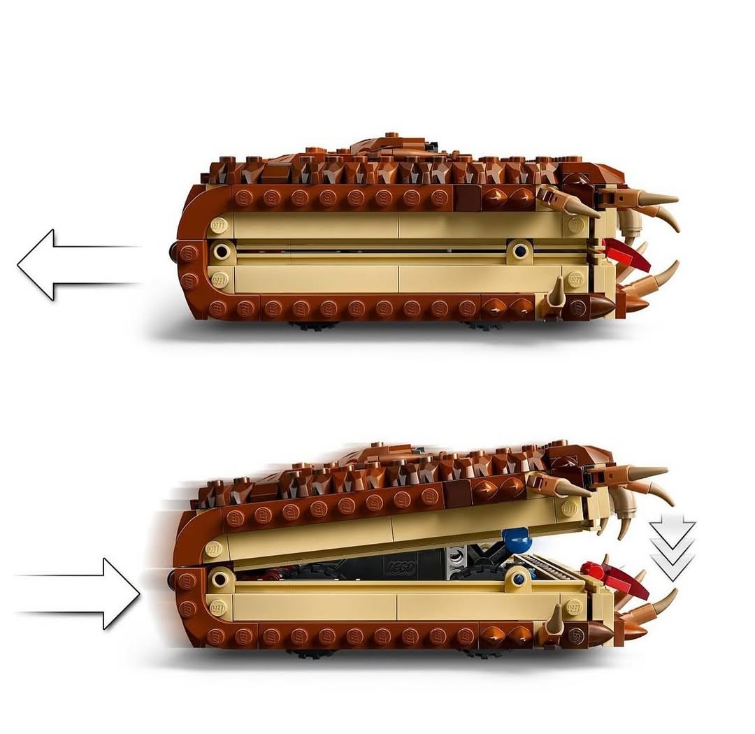 Chomping Monster Book of Monsters LEGO 76449
