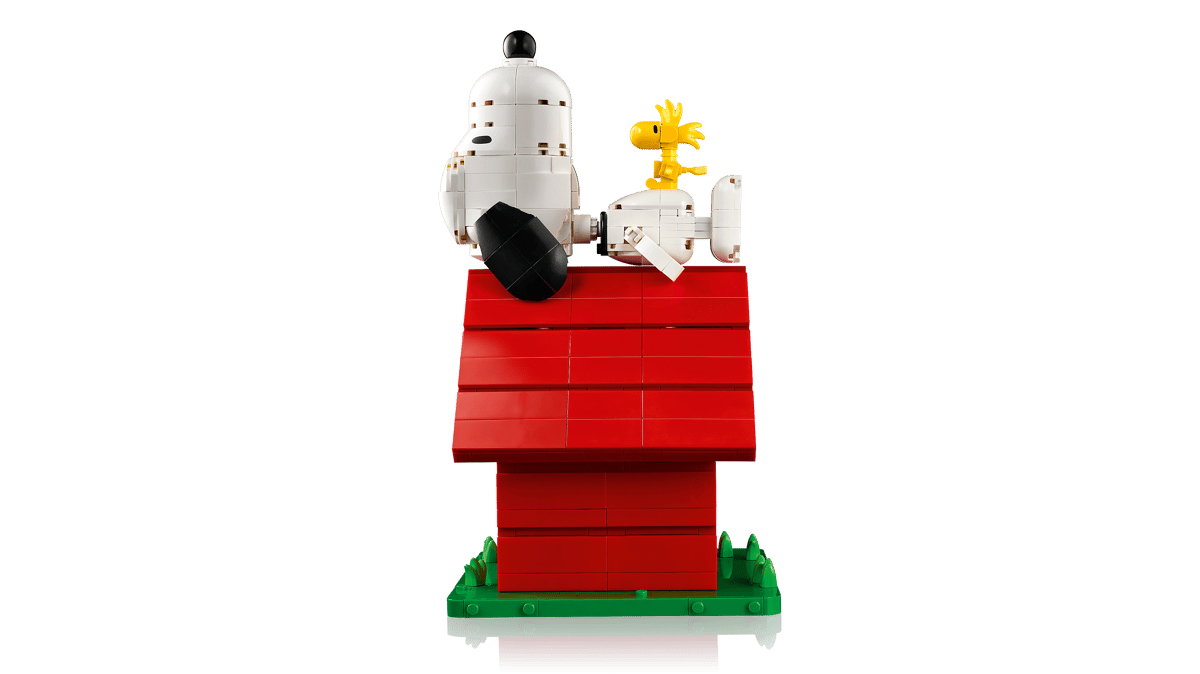 Peanuts: Snoopy's Doghouse LEGO 21368