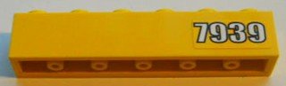 3009pb147R | Brick 1 x 6 with White '7939' on Yellow Background Pattern Right Side (Sticker) - Set 7939 | LEGOPART