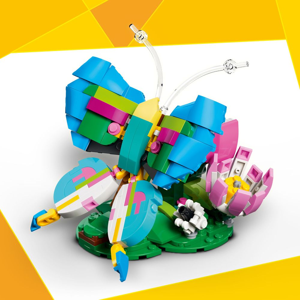 Wild Animals: Colorful Hummingbird LEGO 31384