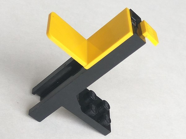 3430c02 | Vehicle, Forklift 2 x 2 Plate with Yellow Fork | LEGOPART