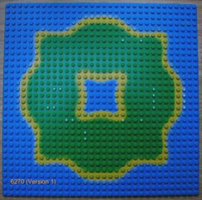 3811pb02 | Baseplate 32 x 32 with Island and Center Lagoon Pattern | LEGOPART