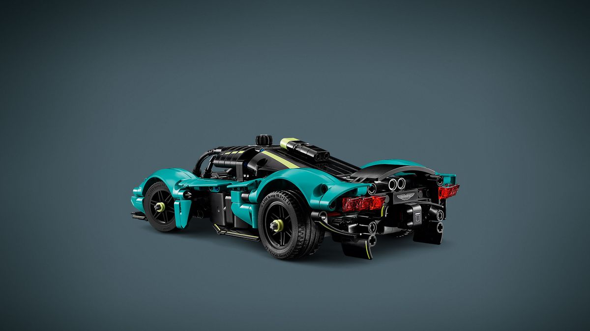 Aston Martin Valkyrie LEGO 42208
