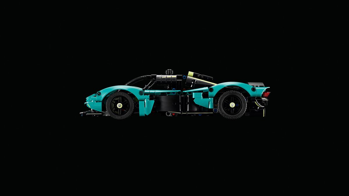 Aston Martin Valkyrie LEGO 42208