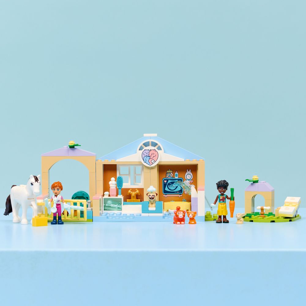 Animal Vet Clinic LEGO 42696