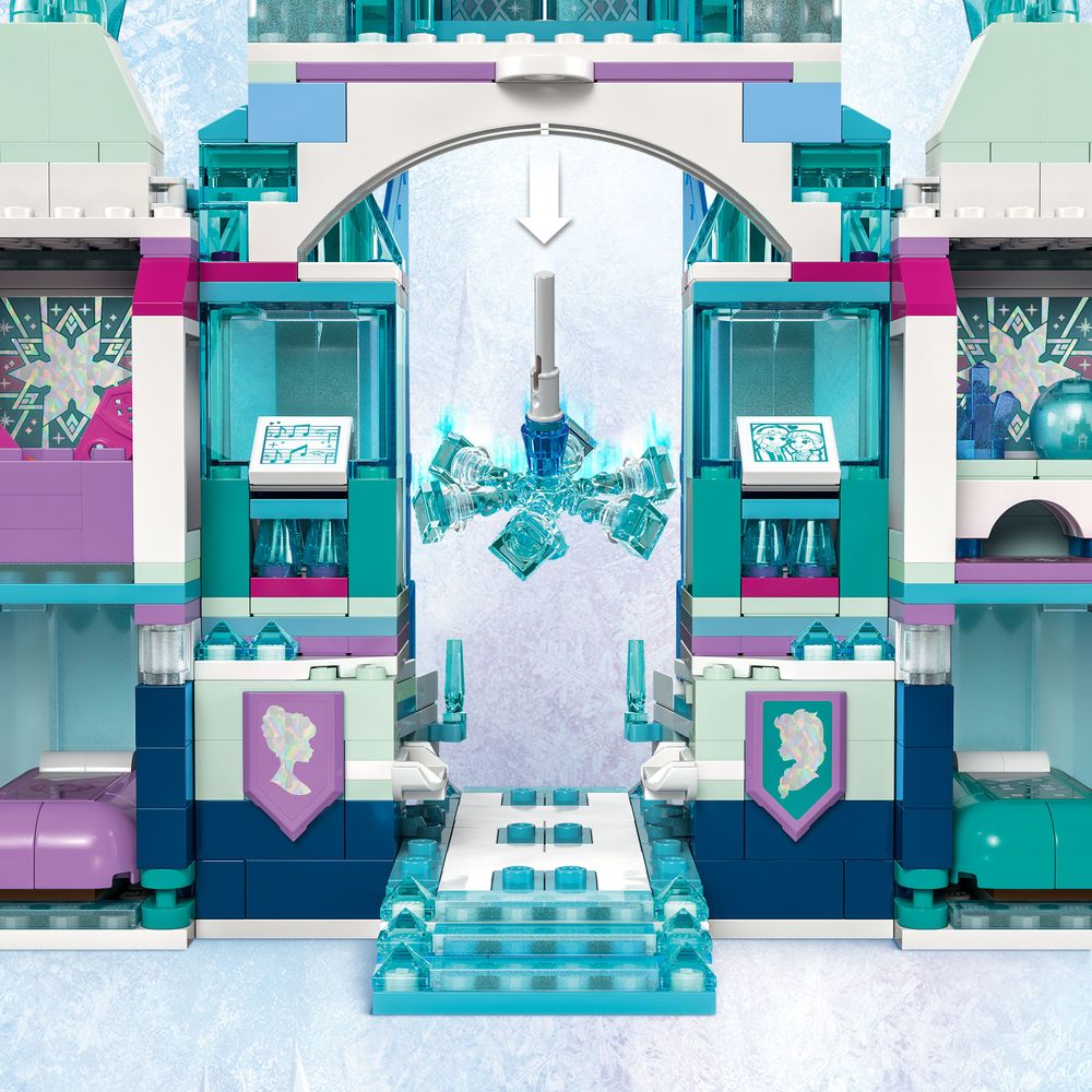 Elsa's Ice Palace LEGO 43244