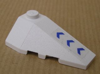 43711pb03 | Wedge 4 x 2 Triple Right with Three Blue Arrows Pattern (Sticker) - Set 7700 | LEGOPART