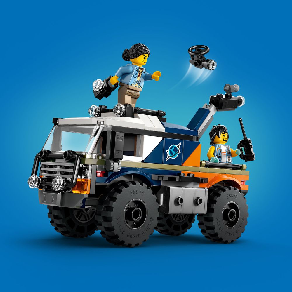 Jungle Explorer Off-Road Truck LEGO 60426