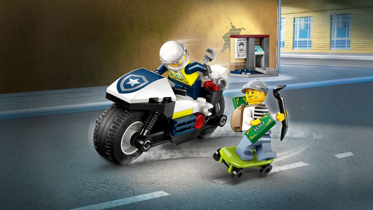 Police Motorcycle Chase LEGO 60455