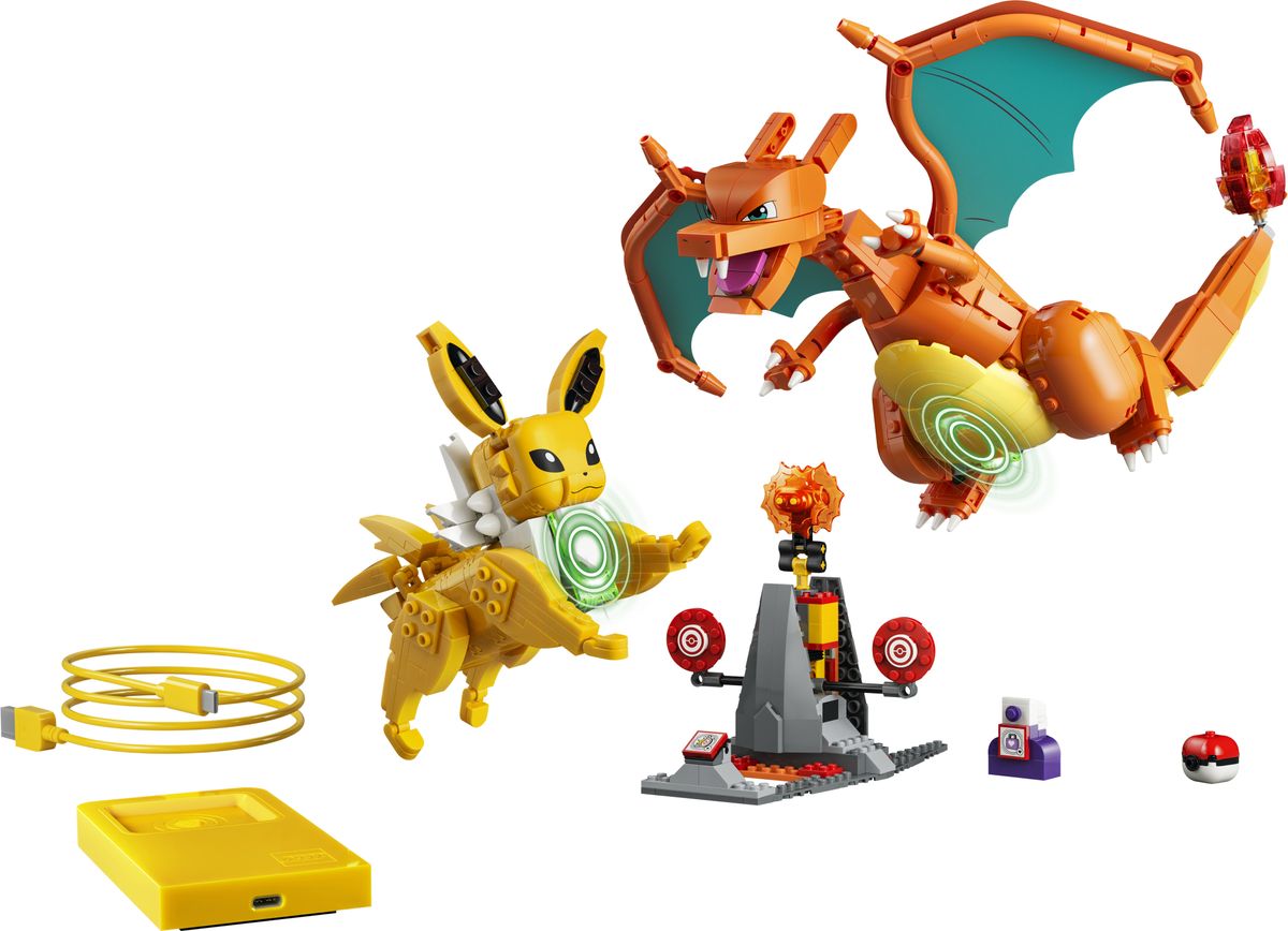 Charizard vs. Jolteon Ultimate Battle LEGO 72167