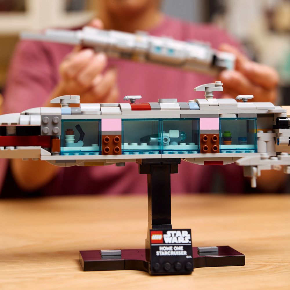 Home One Starcruiser LEGO 75405