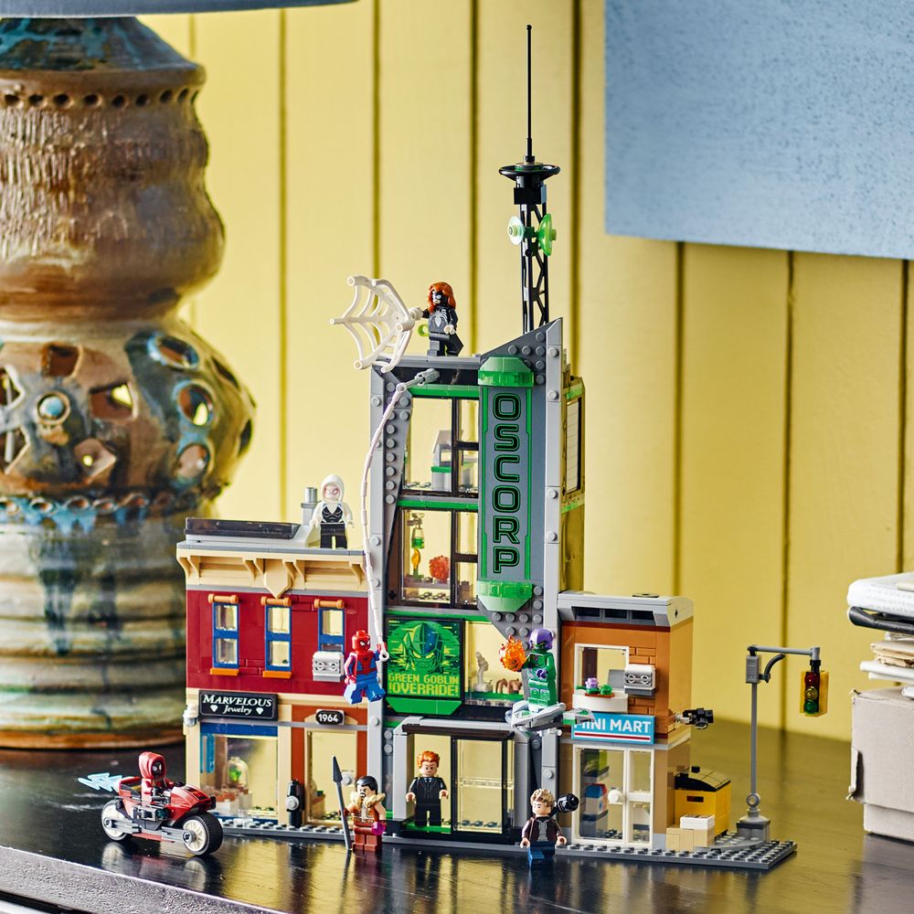 Spider-Man vs. Oscorp LEGO 76324