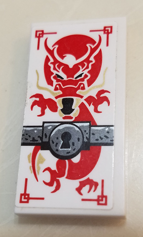 87079pb0720 | Tile 2 x 4 with Red Dragon, Keyhole on Silver Bar Pattern | LEGOPART