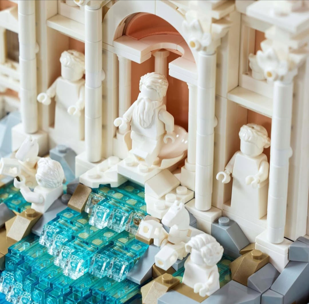 Trevi Fountain LEGO 21062