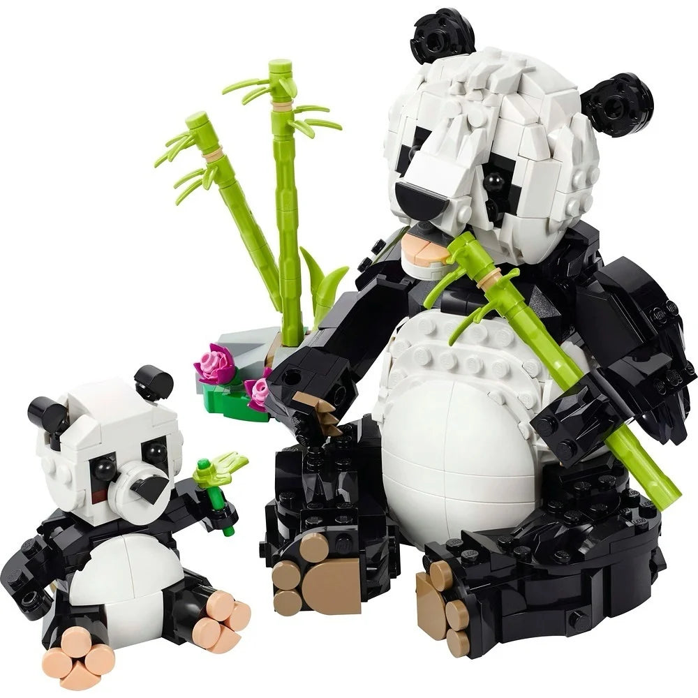 Wild Animals: Panda Family LEGO 31165