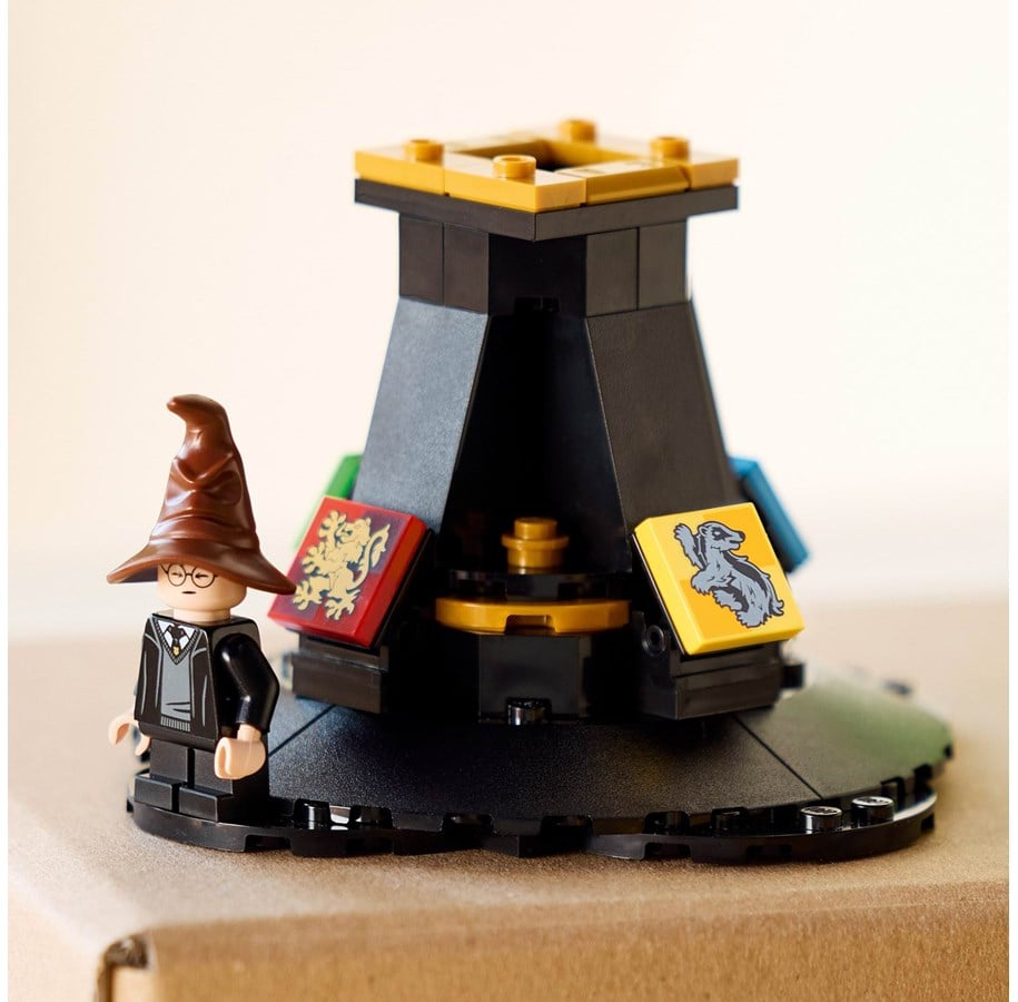 Talking Sorting Hat™ LEGO 76429