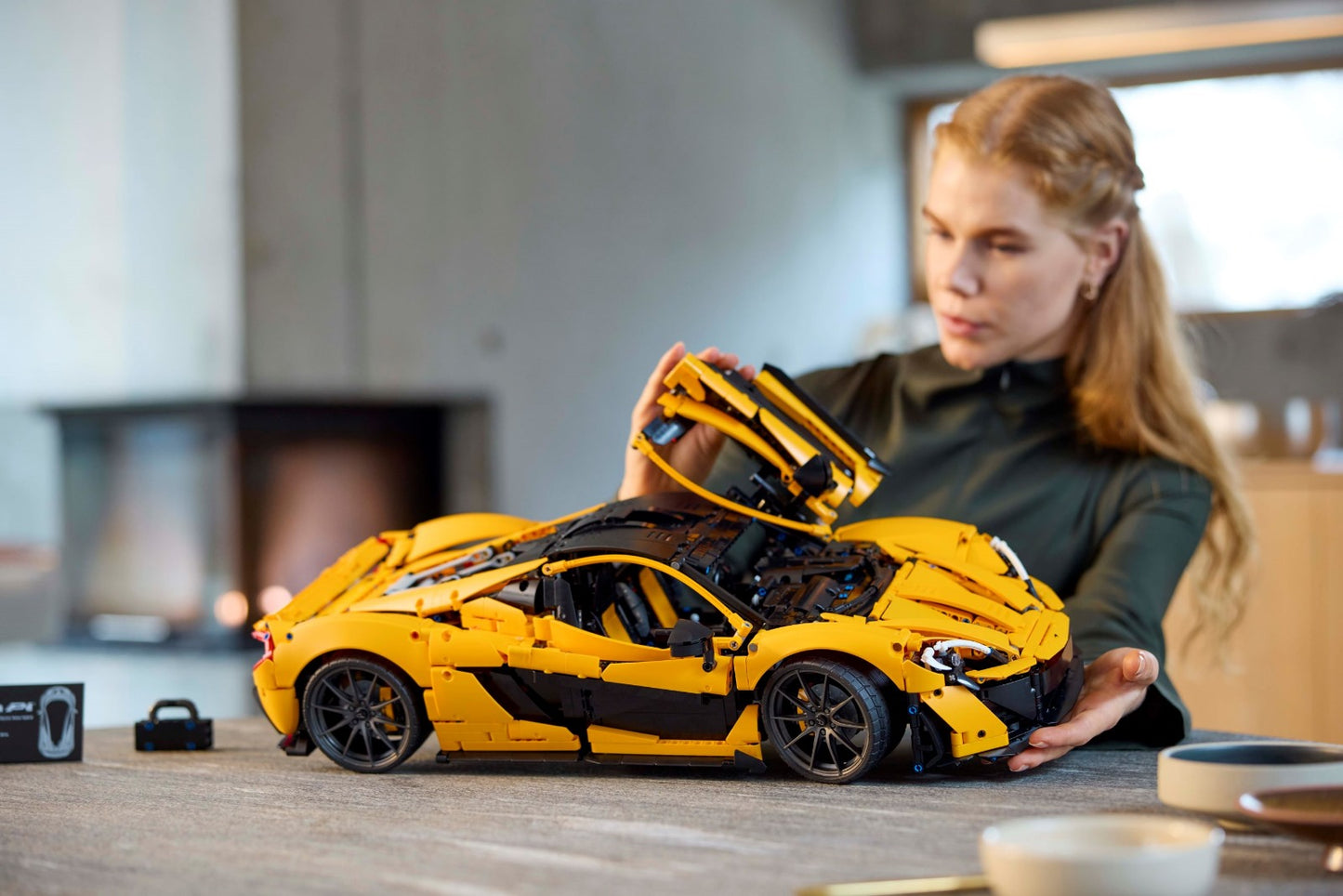 McLaren P1 LEGO 42172