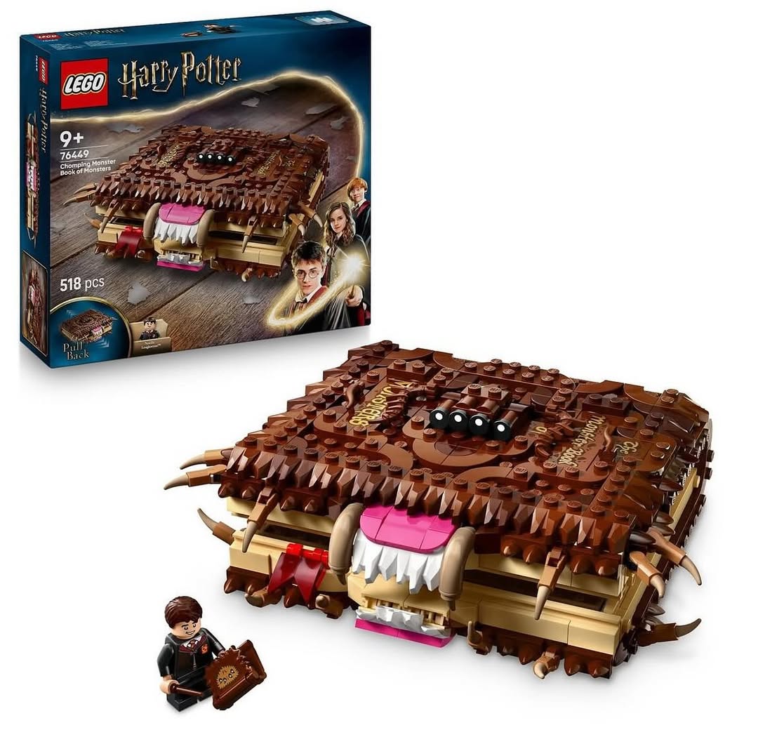 Chomping Monster Book of Monsters LEGO 76449