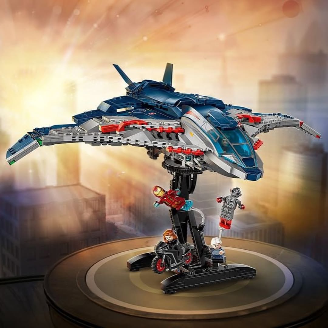 Avengers: Age of Ultron Quinjet LEGO 76325
