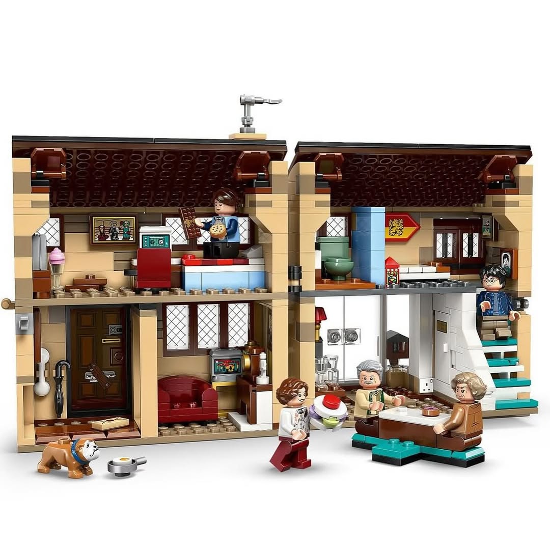 Privet Drive: Aunt Marge's Visit LEGO 76451