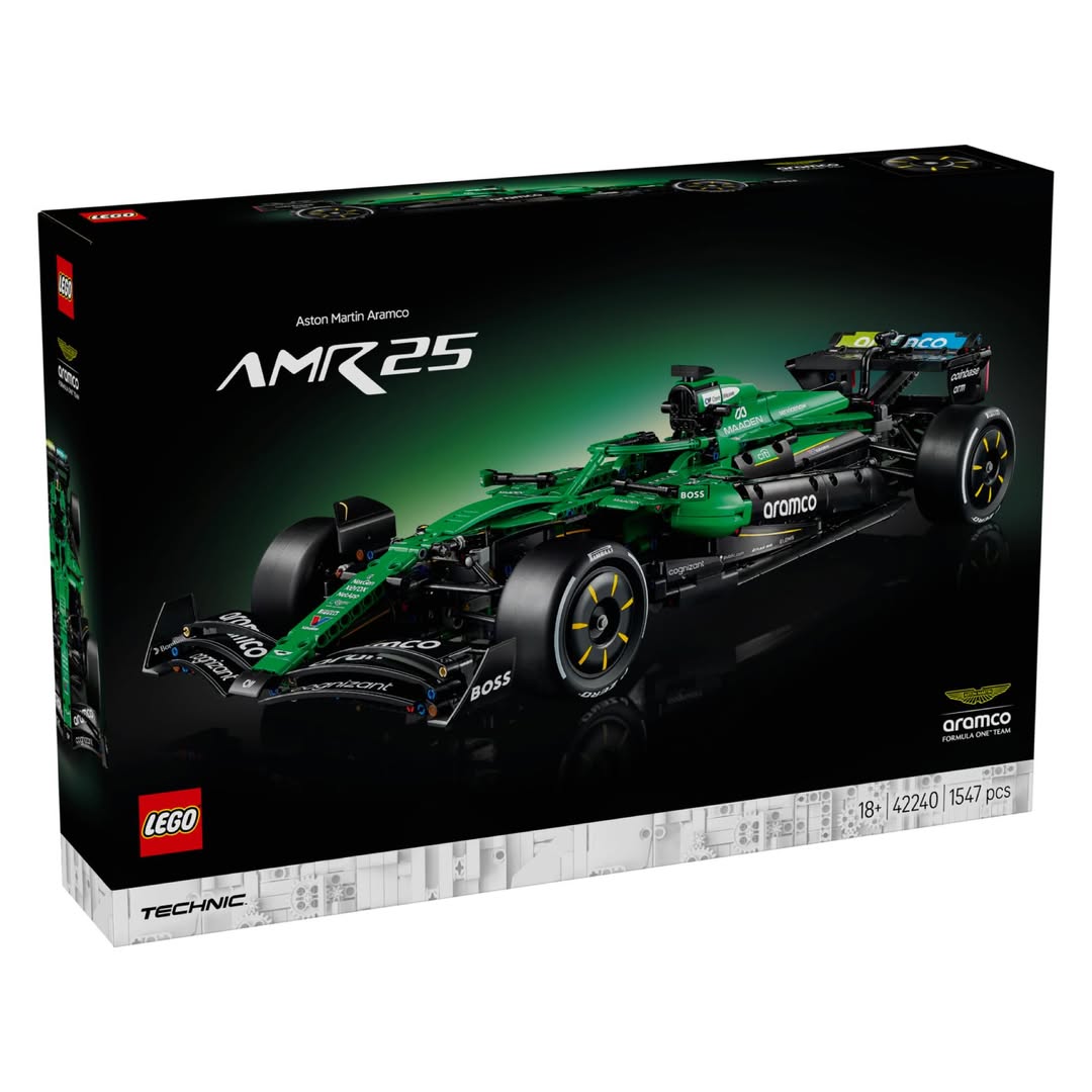Aston Martin F1 AMR26 LEGO 42240