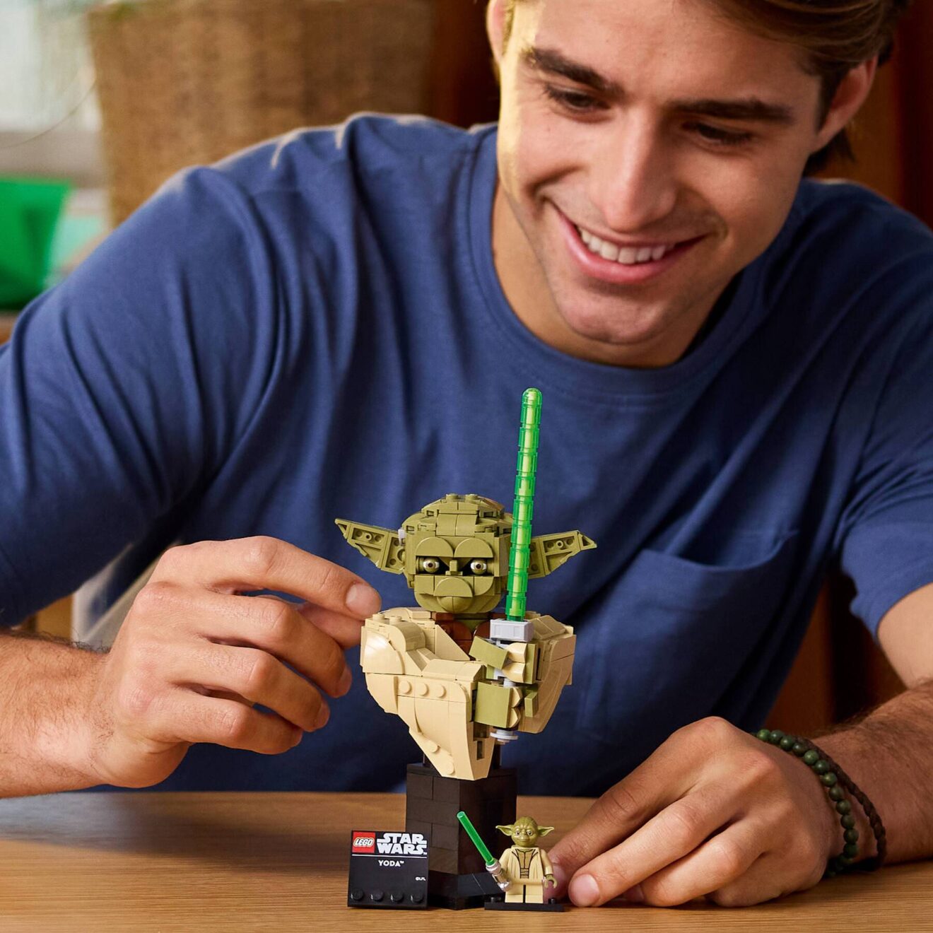 Yoda Bust LEGO 75438