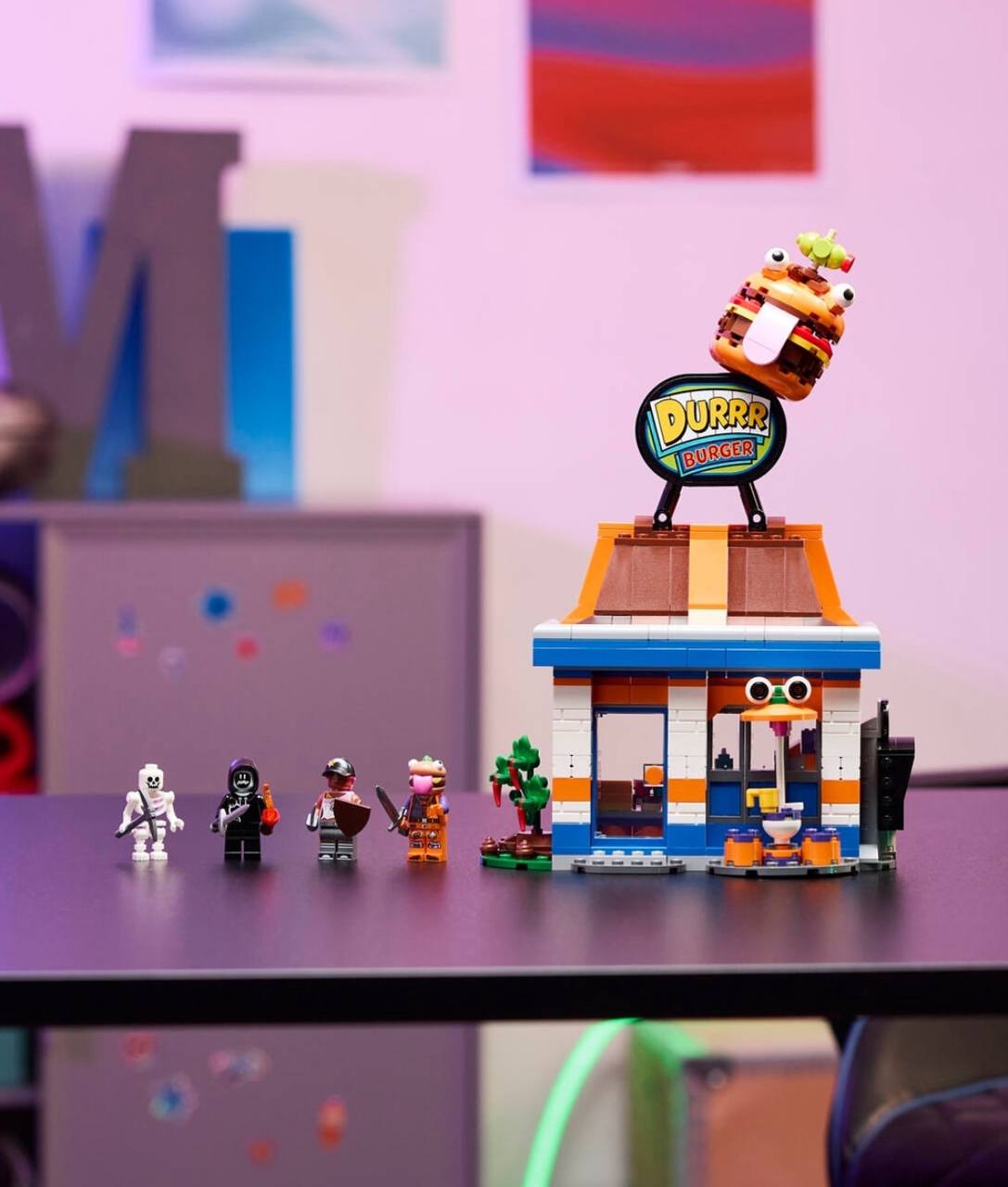 Durrr Burger Restaurant LEGO 77076